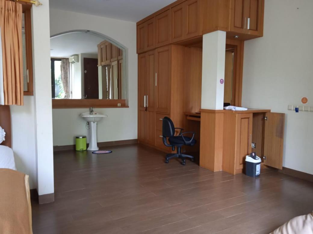 Villa Gathering Yuni Syahla Citaringgul Εξωτερικό φωτογραφία